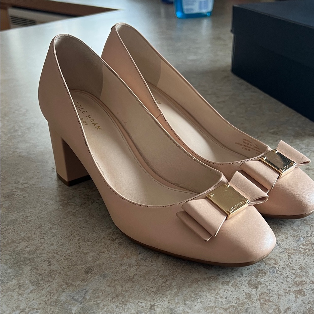 Cole Haan Women's Nude Bow Heels